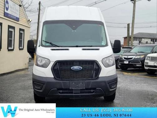 2022 Ford Transit-250 Base