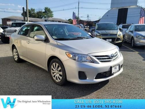 Classic Silver Metallic 2013 Toyota Corolla LE