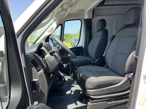 2025 RAM ProMaster 2500 Tradesman