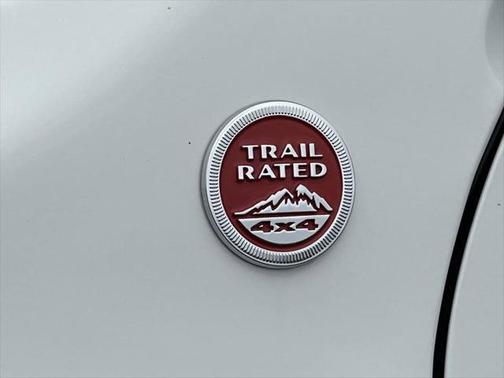 2023 Jeep Renegade Trailhawk