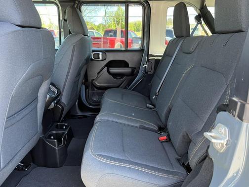 Anvil Clear Coat 2024 Jeep Wrangler Sport S
