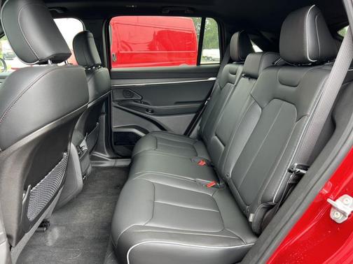 2025 Jeep Wagoneer S Limited