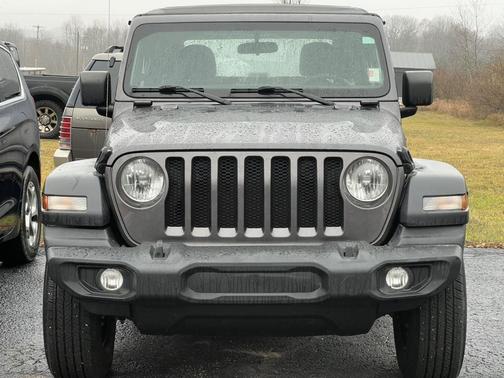 2021 Jeep Wrangler Sport