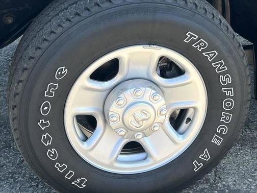 2022 RAM 2500 Tradesman Regular Cab 4x4 8' Box