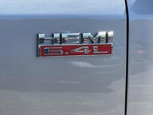 2022 RAM 2500 Tradesman Regular Cab 4x4 8' Box