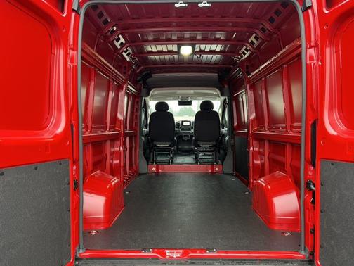 2026 RAM ProMaster 2500 Tradesman
