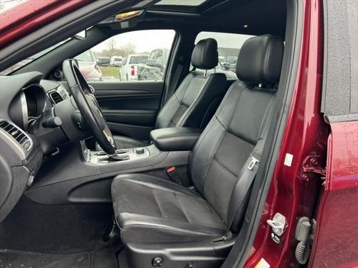2022 Jeep Grand Cherokee Laredo