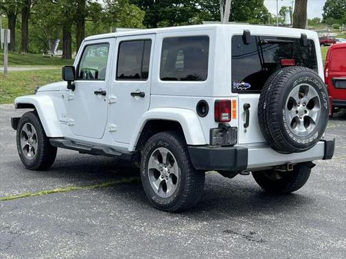 2017 Jeep Wrangler Unlimited Sahara