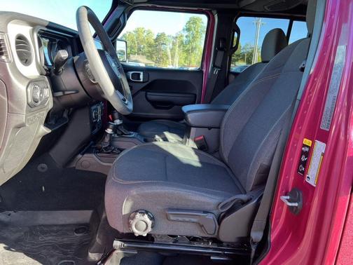 2024 Jeep Wrangler Sport S