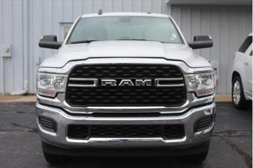 2022 RAM 2500 Big Horn Crew Cab 4x4 6'4' Box