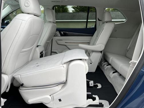 2025 Buick Enclave Avenir FWD