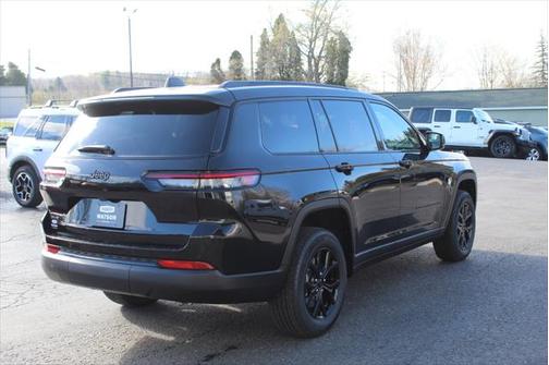 2024 Jeep Grand Cherokee L Altitude