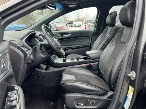 2019 Ford Edge ST
