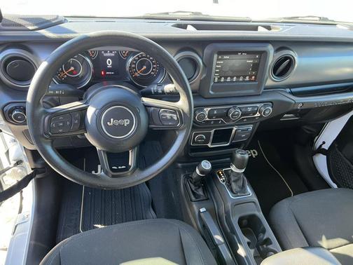 2023 Jeep Wrangler Sport