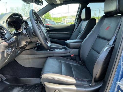 Frostbite Pearlcoat 2025 Dodge Durango GT Plus