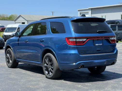 Frostbite Pearlcoat 2025 Dodge Durango GT Plus
