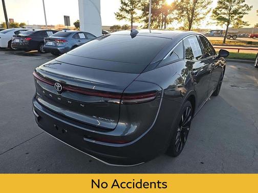 2023 Toyota Crown Platinum