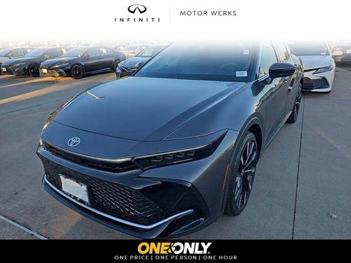 2023 Toyota Crown Platinum