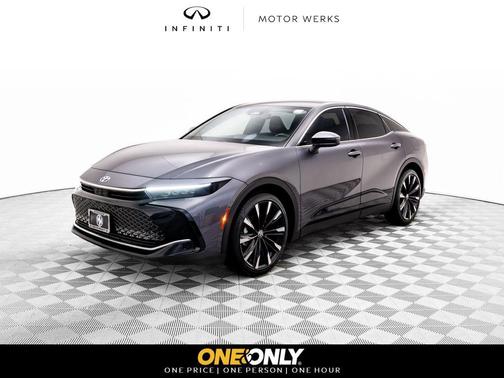 2023 Toyota Crown Platinum