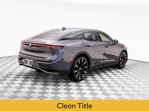 2023 Toyota Crown Platinum