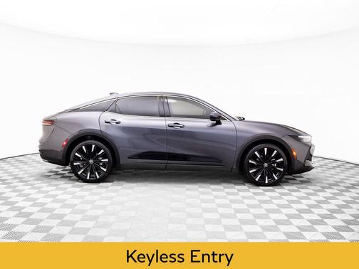 2023 Toyota Crown Platinum