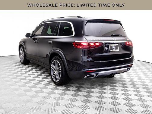 Obsidian Black Metallic 2024 Mercedes-Benz GLS 450 4MATIC