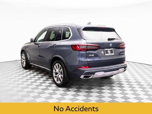 2022 BMW X5 PHEV xDrive45e