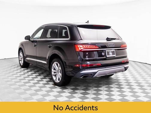2025 Audi Q7 55 Prestige