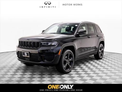 2022 Jeep Grand Cherokee Altitude