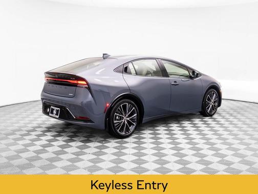 2024 Toyota Prius XLE