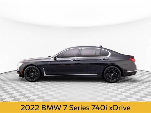 2022 BMW 740 i xDrive