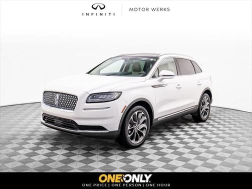 2022 Lincoln Nautilus Reserve