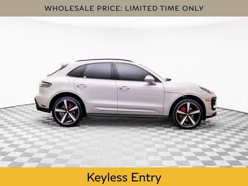 2023 Porsche Macan S