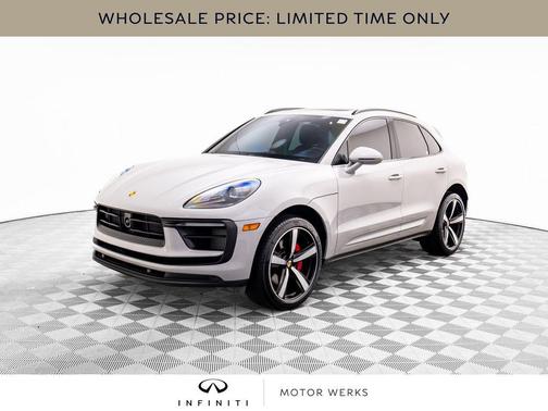 2023 Porsche Macan S