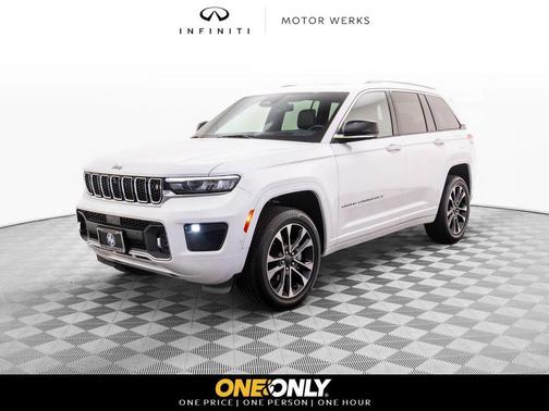 2022 Jeep Grand Cherokee Overland