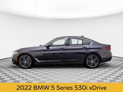 2022 BMW 530 i xDrive
