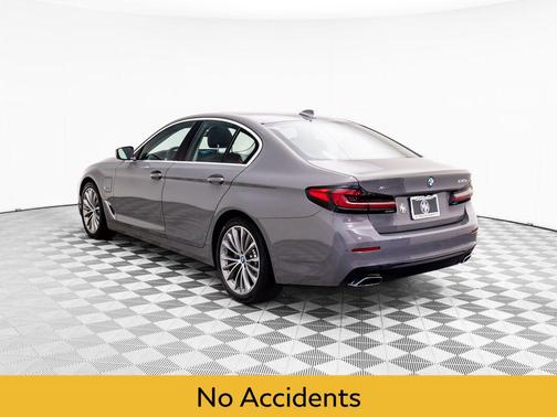 2022 BMW 530e Base