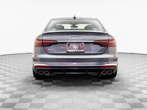 2023 Audi S4 Premium Plus TFSI quattro Tiptronic