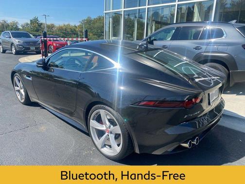 2019 Jaguar F-TYPE R