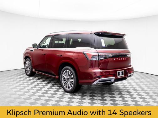 2025 INFINITI QX80 Luxe