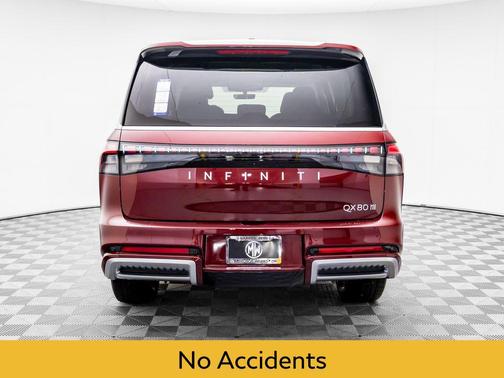 2025 INFINITI QX80 Luxe