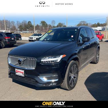 2022 Volvo XC90 T6 Inscription