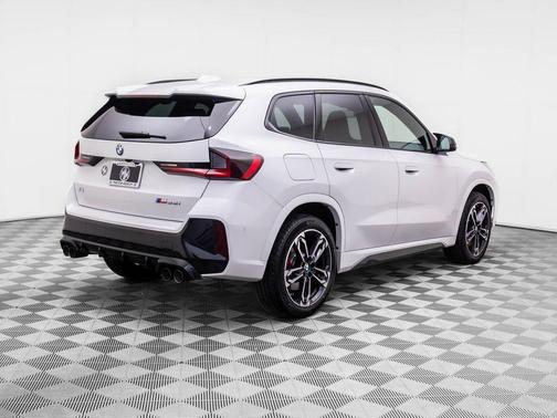 2024 BMW X1 M35i