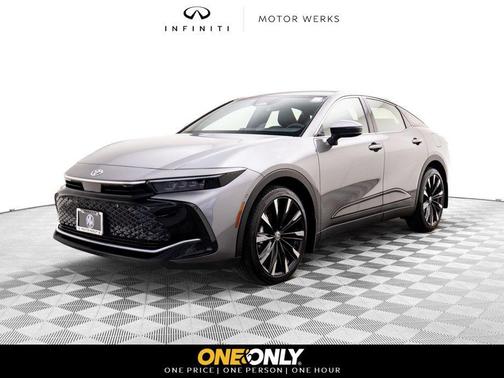 2024 Toyota Crown Platinum