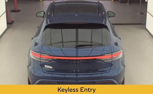 2023 Porsche Macan S