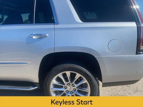 2019 Cadillac Escalade Luxury