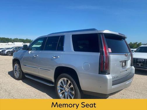 2019 Cadillac Escalade Luxury
