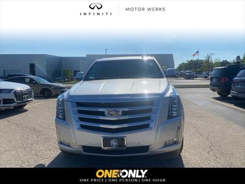 2019 Cadillac Escalade Luxury
