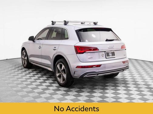 2023 Audi Q5 40 Premium Plus