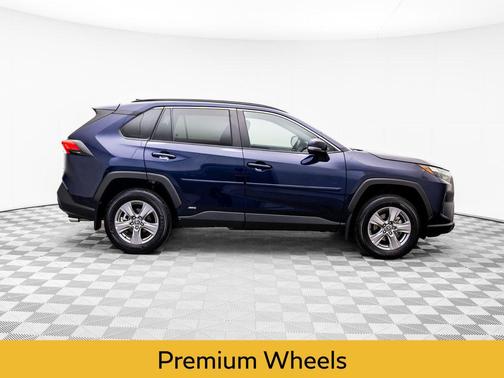 2023 Toyota RAV4 Hybrid XLE